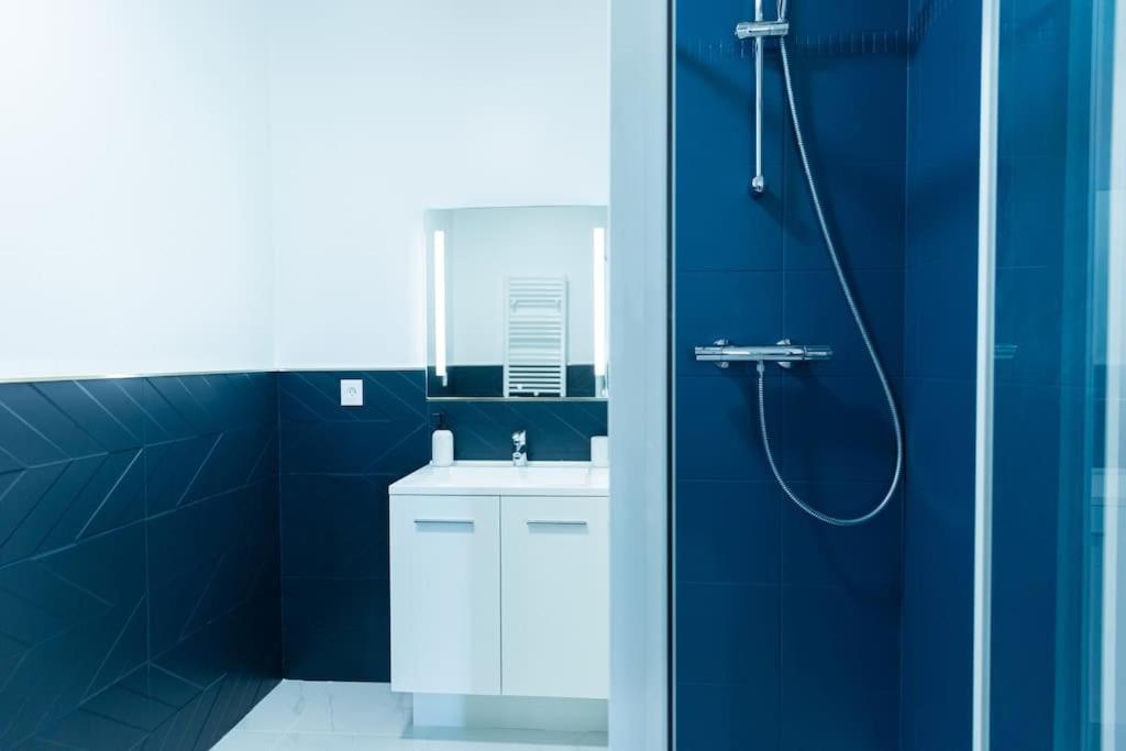 سيري Elegant Apartment #6 المظهر الخارجي الصورة